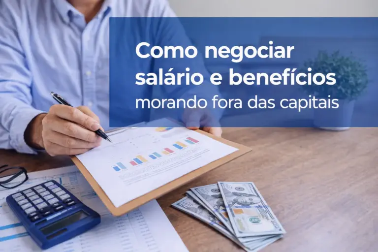Pessoa com gráficos e notas, negociando salário morando fora das capitais